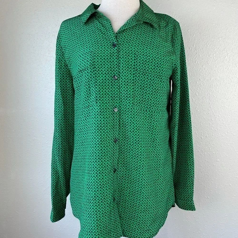 Liz Claiborne Polka Dot Button Down Shirt EUC
